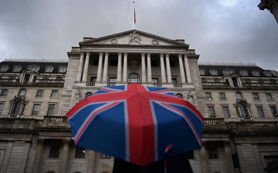 Αύξηση επιτοκίων κατά 0,75% και από την Τράπεζα της Αγγλίας