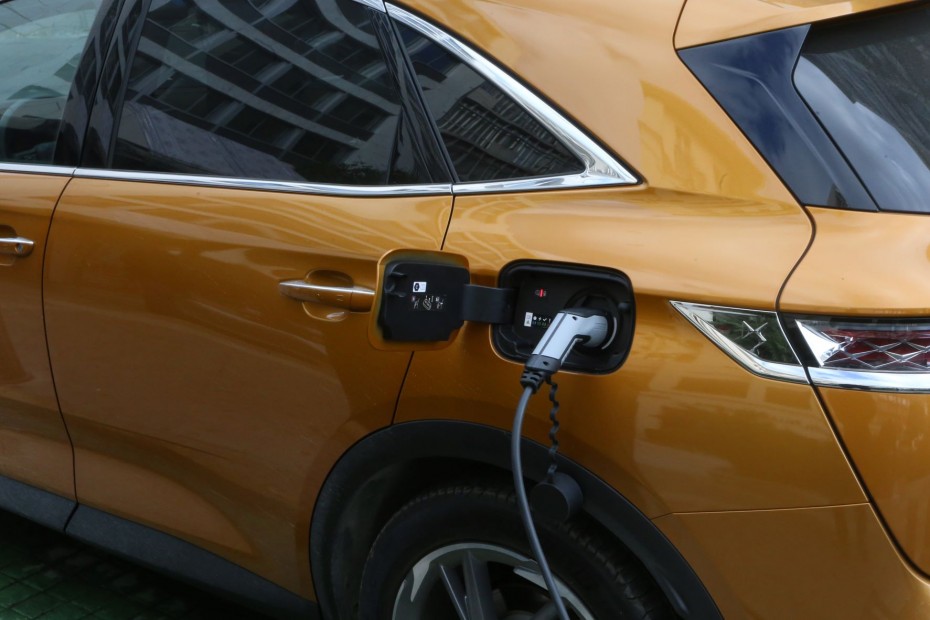 Αυξήθηκαν οι πωλήσεις ηλεκτρικών αυτοκινήτων το τρίτο τρίμηνο του 2022