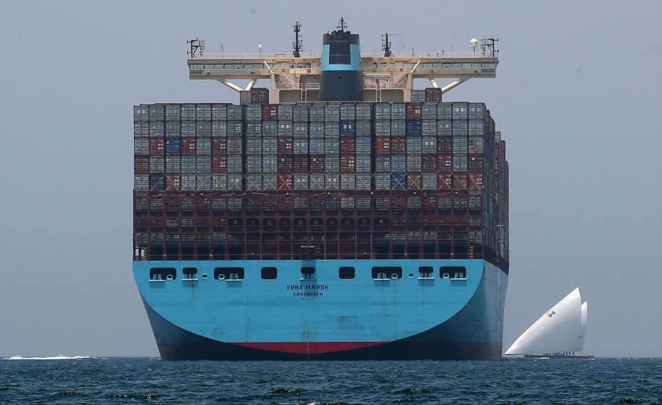 Συναγερμός από τη Maersk: Μαύρα σύννεφα για το παγκόσμιο εμπόριο