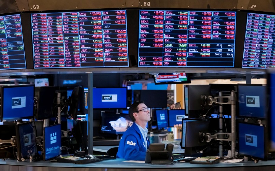 Wall Street: Οι επενδυτές αποδοκίμασαν τα στοιχεία για μισθούς και ανεργία