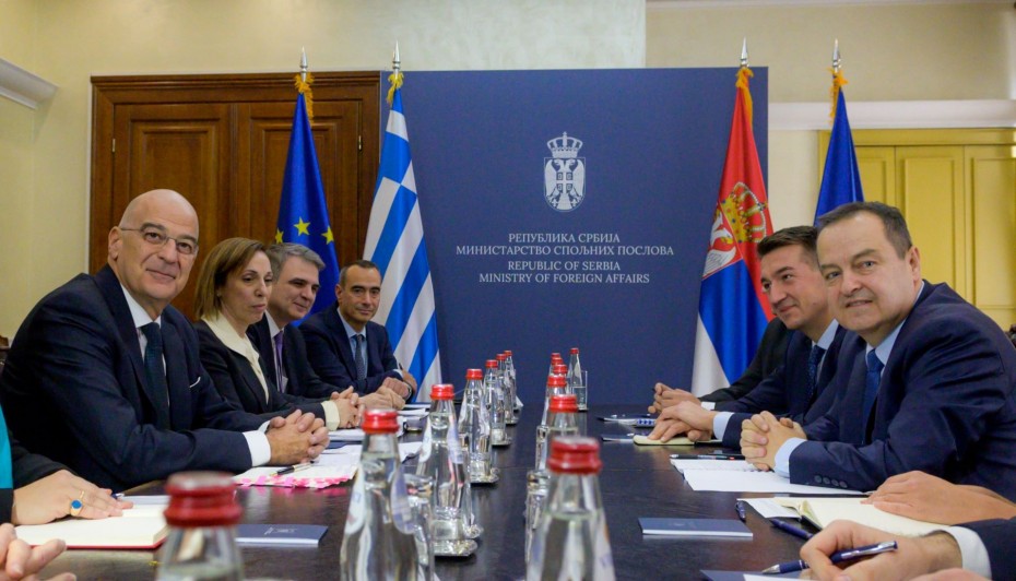 Δένδιας από Βελιγράδι: «Η Ελλάδα θα συνεχίσει να υπερασπίζεται τα κυριαρχικά της δικαιώματα»