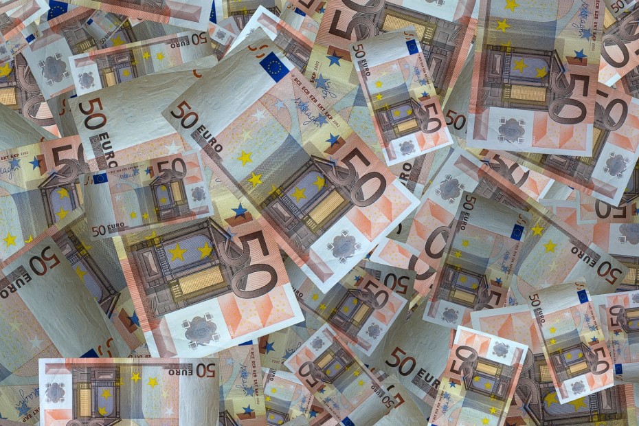 Συνάλλαγμα: Στα 1,0520 δολάρια το ευρώ με οριακή άνοδο 