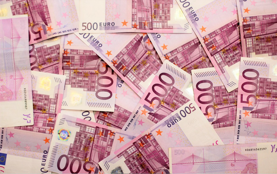 Συνάλλαγμα: Άνοδος 0,04% για το ευρώ έναντι του δολαρίου