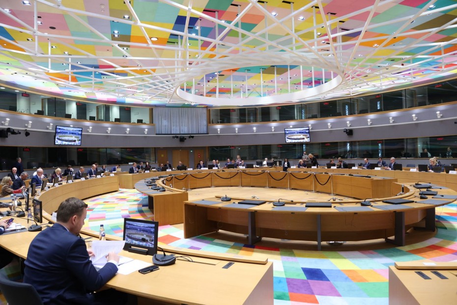 Ανάβει «πράσινο» το Eurogroup για την αποδέσμευση 644 εκατ. ευρώ
