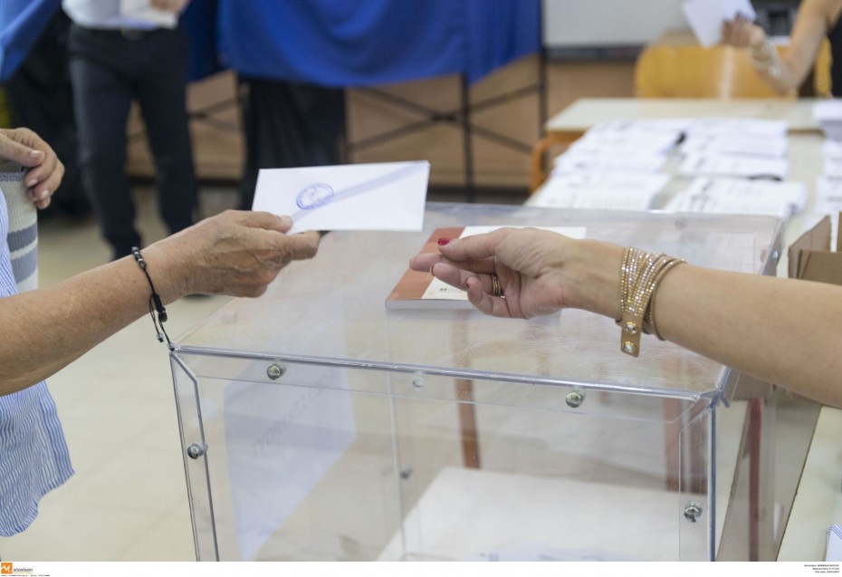 Handelsblatt: Κομβικές για την Ελλάδα οι εκλογές του 2023