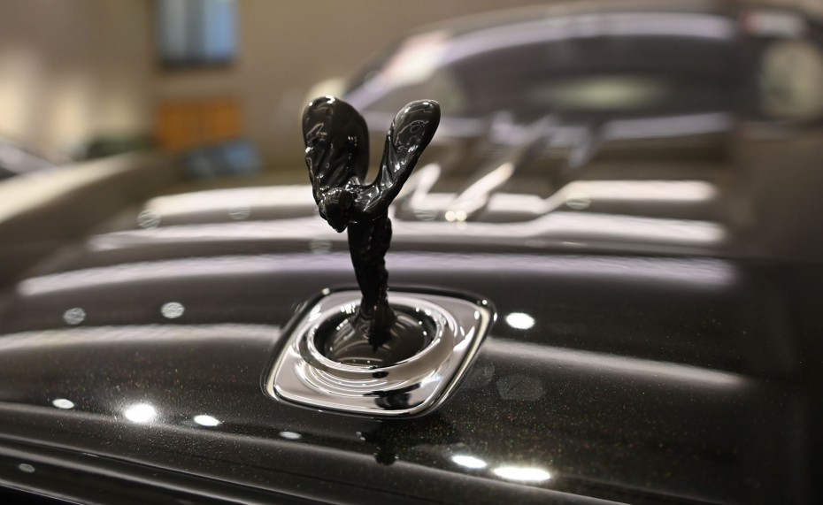 Rolls Royce: Ιστορικό ρεκόρ πωλήσεων με 6.021 παραδόσεις σε 50 χώρες