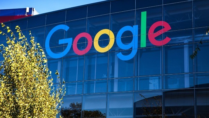 Google: Η μητρική της εταιρεία κόβει 12.000 θέσεις εργασίας