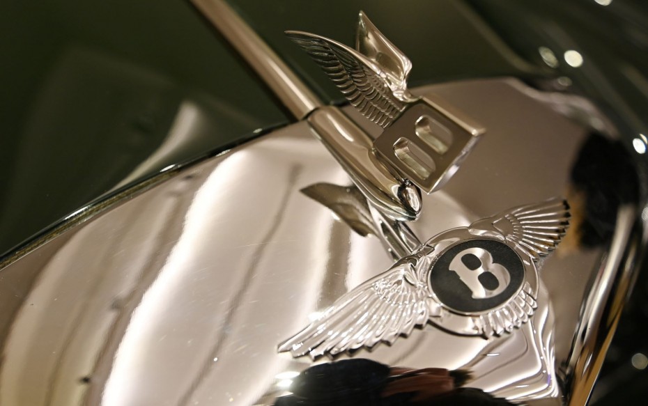 Η Bentley σταματά την παραγωγή του 12κύλινδρου κινητήρα της τον Απρίλιο του 2024