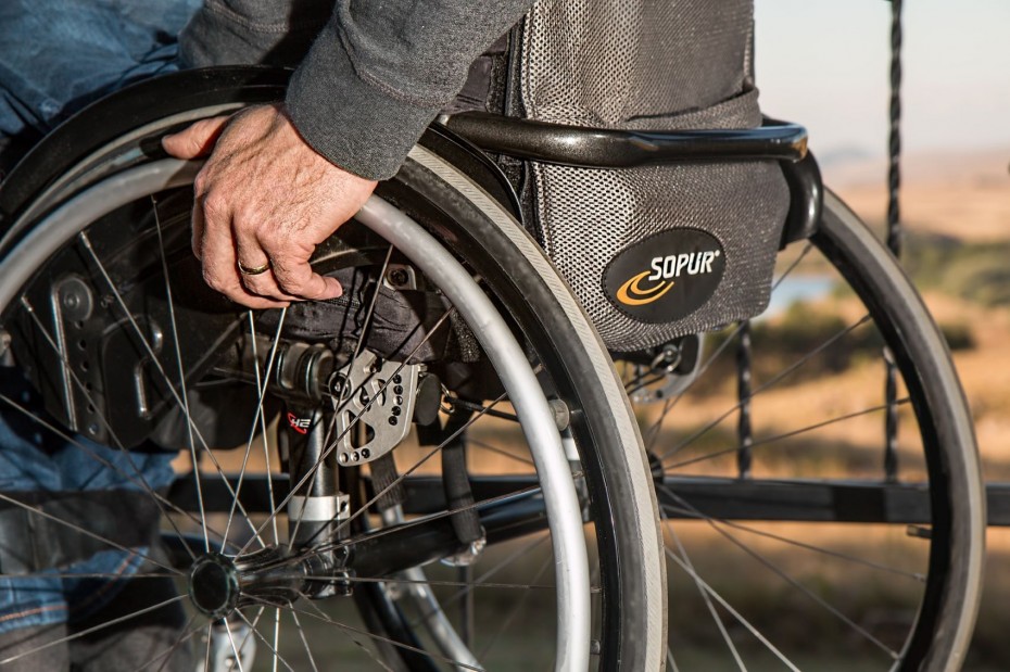 Κατατέθηκε η τροπολογία για αναπηρικά επιδόματα - Ποια αυξάνονται από 1η Μαΐου