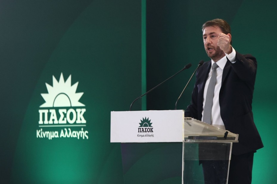Ανδρουλάκης: «Ο αφελληνισμός της οικονομίας θα είναι καταστροφικός για το μέλλον του τόπου»