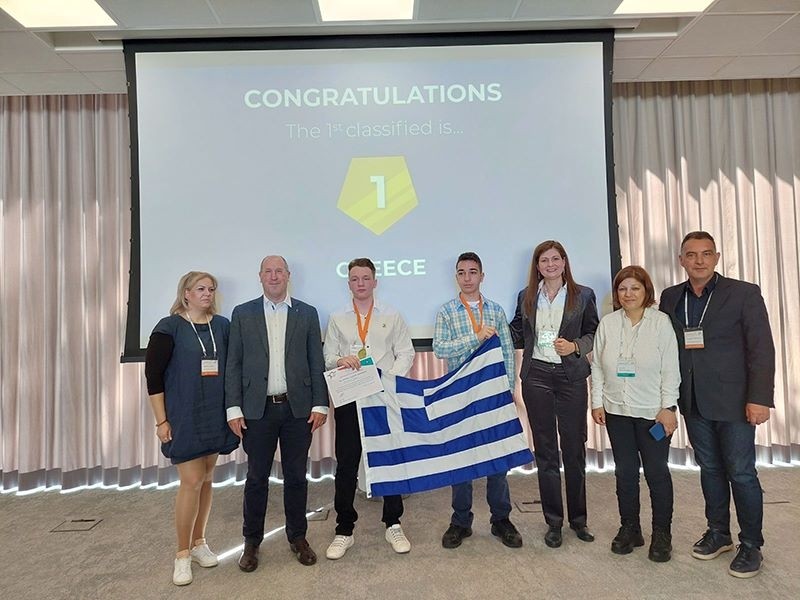 Έλληνες μαθητές πρώτευσαν σε διεθνή διαγωνισμό γνώσεων για το χρήμα