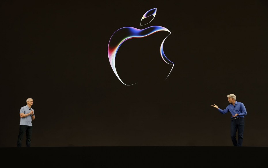 Μια ανάσα από τα 3 τρισ. δολάρια χρηματιστηριακής αξίας η Apple - Νέο limit up για τη μετοχή της