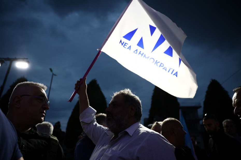 Δημοσκόπηση MRB: Παραμένει χαοτική η διαφορά ΝΔ-ΣΥΡΙΖΑ, οριακά στο 3% το κόμμα «Νίκη»