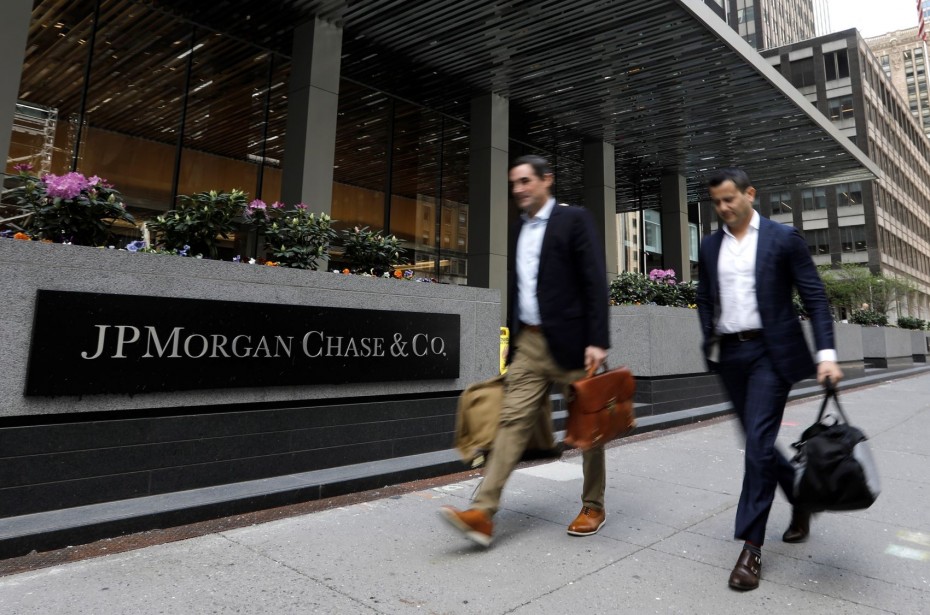 Ο αναλυτής-star της JPMorgan προειδοποιεί για επανάληψη του φαινομένου «Lehman Brothers»